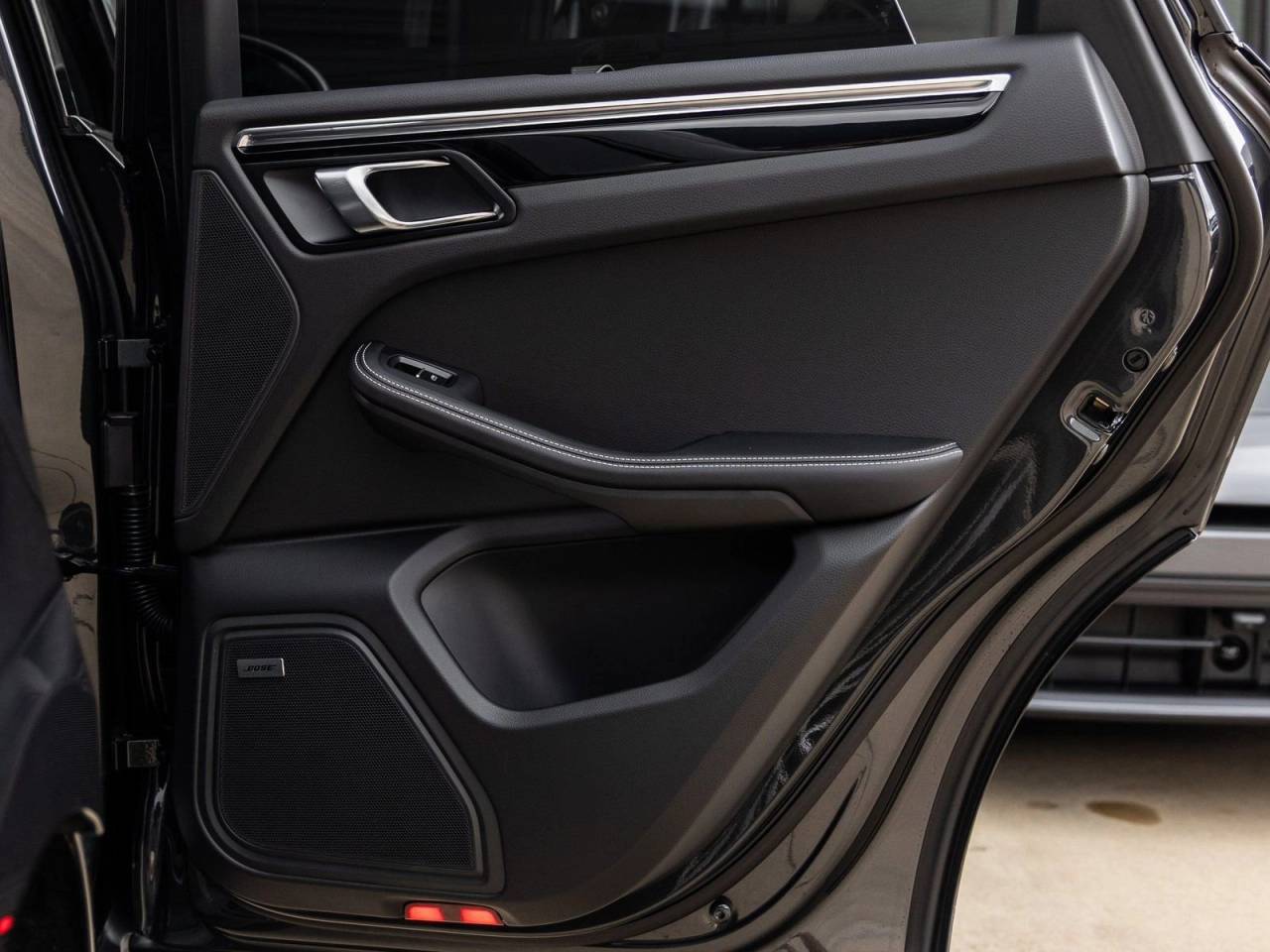 2026 Porsche Macan Macan T