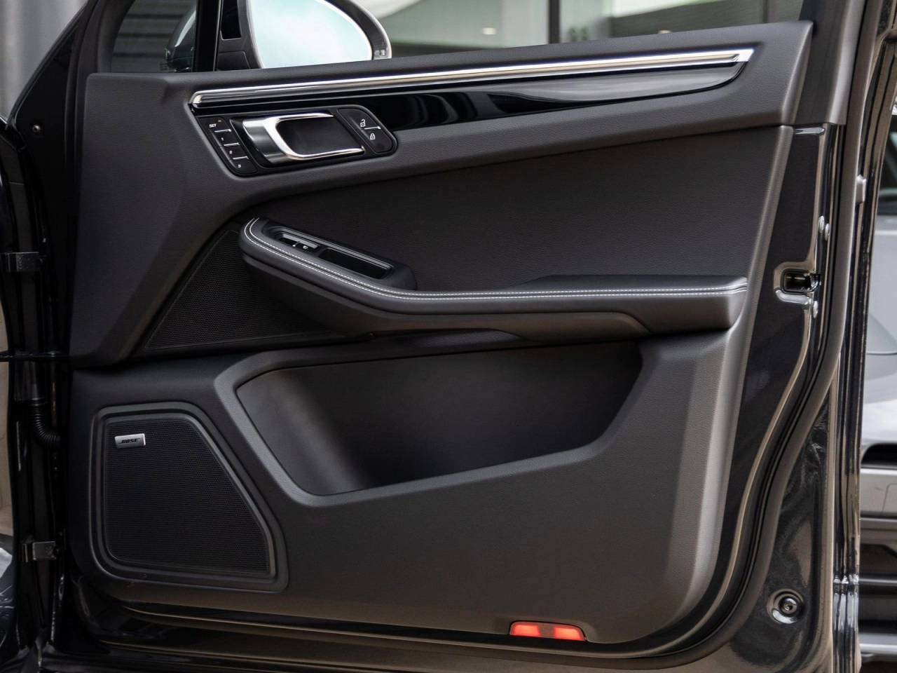 2026 Porsche Macan Macan T