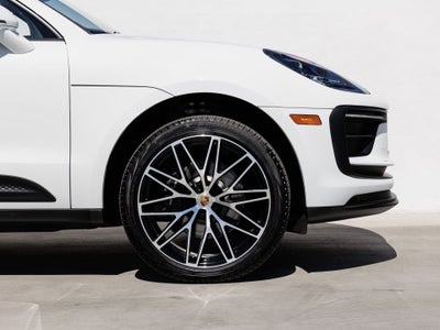 2026 Porsche Macan Macan