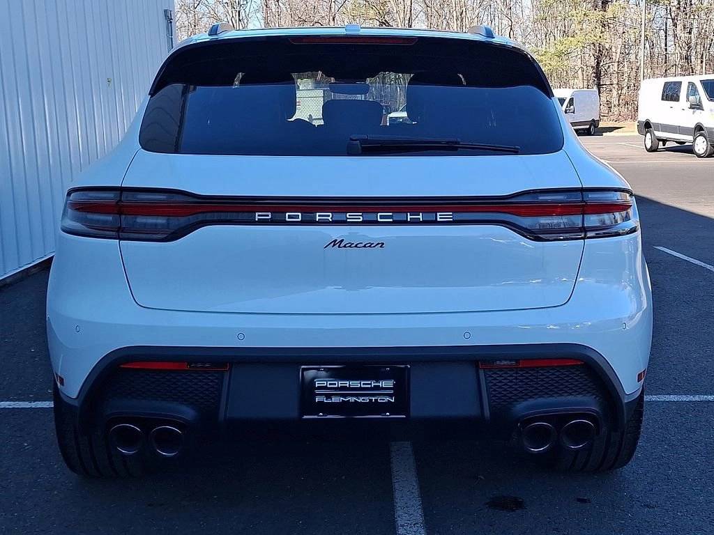 2026 Porsche Macan Macan