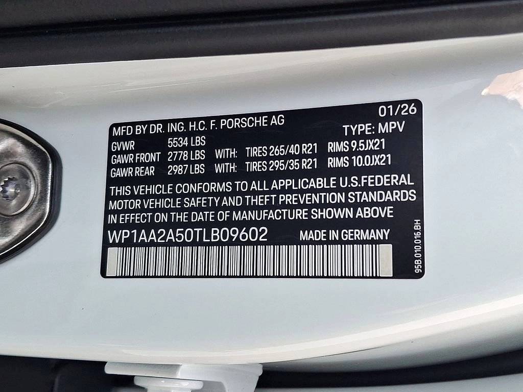 2026 Porsche Macan Macan
