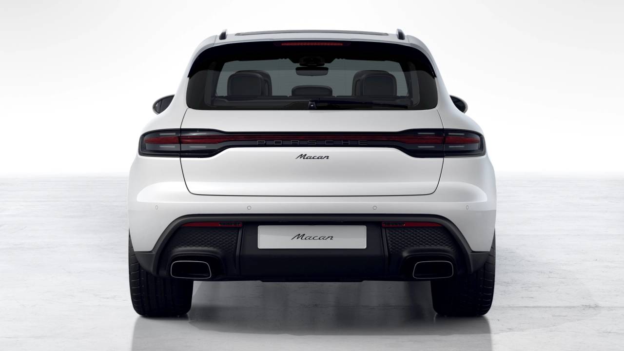 2026 Porsche Macan Base