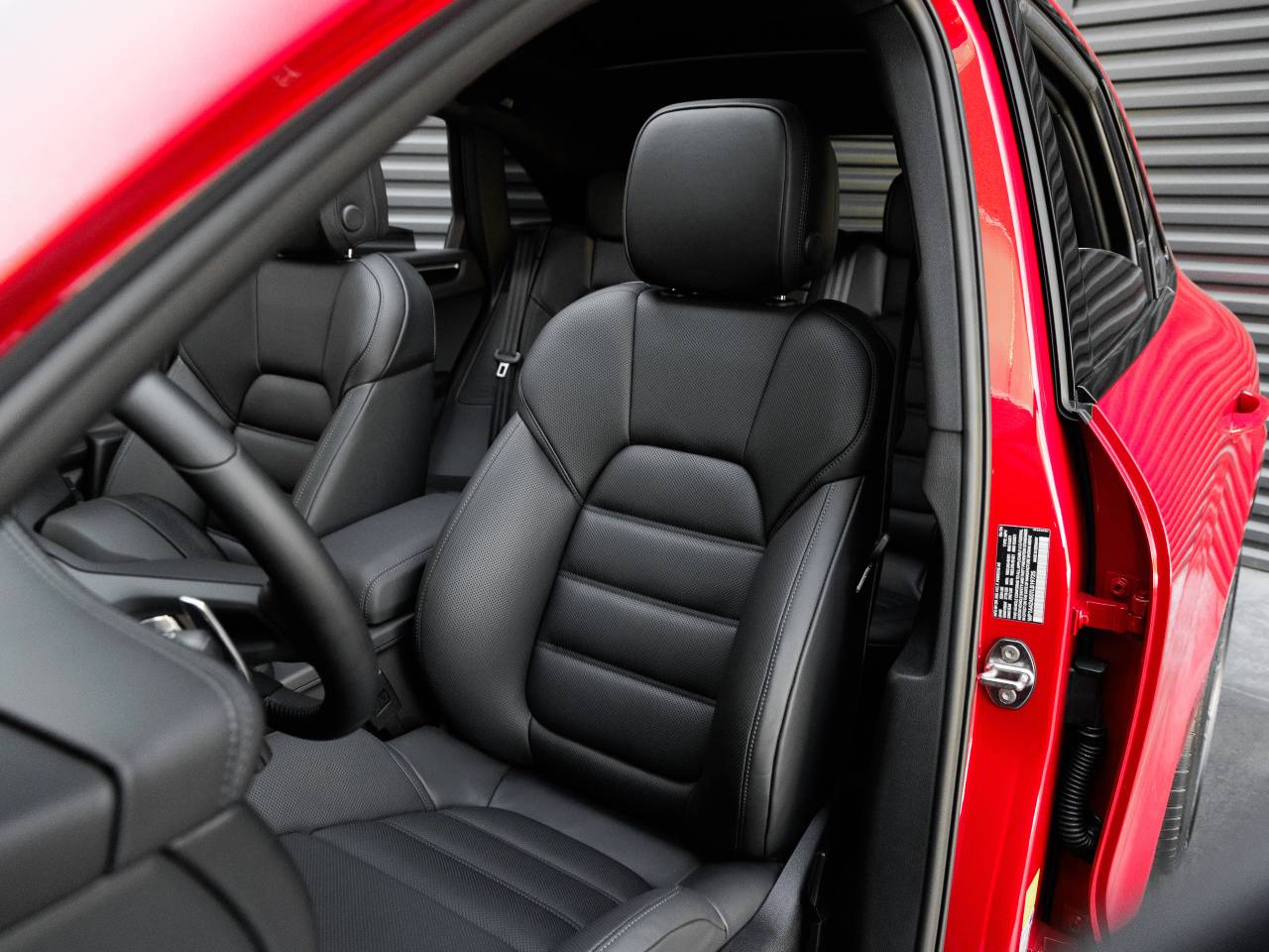 2026 Porsche Macan Macan