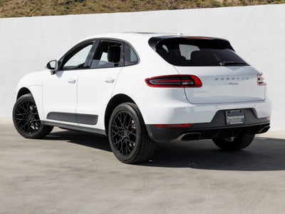 2018 Porsche Macan Macan