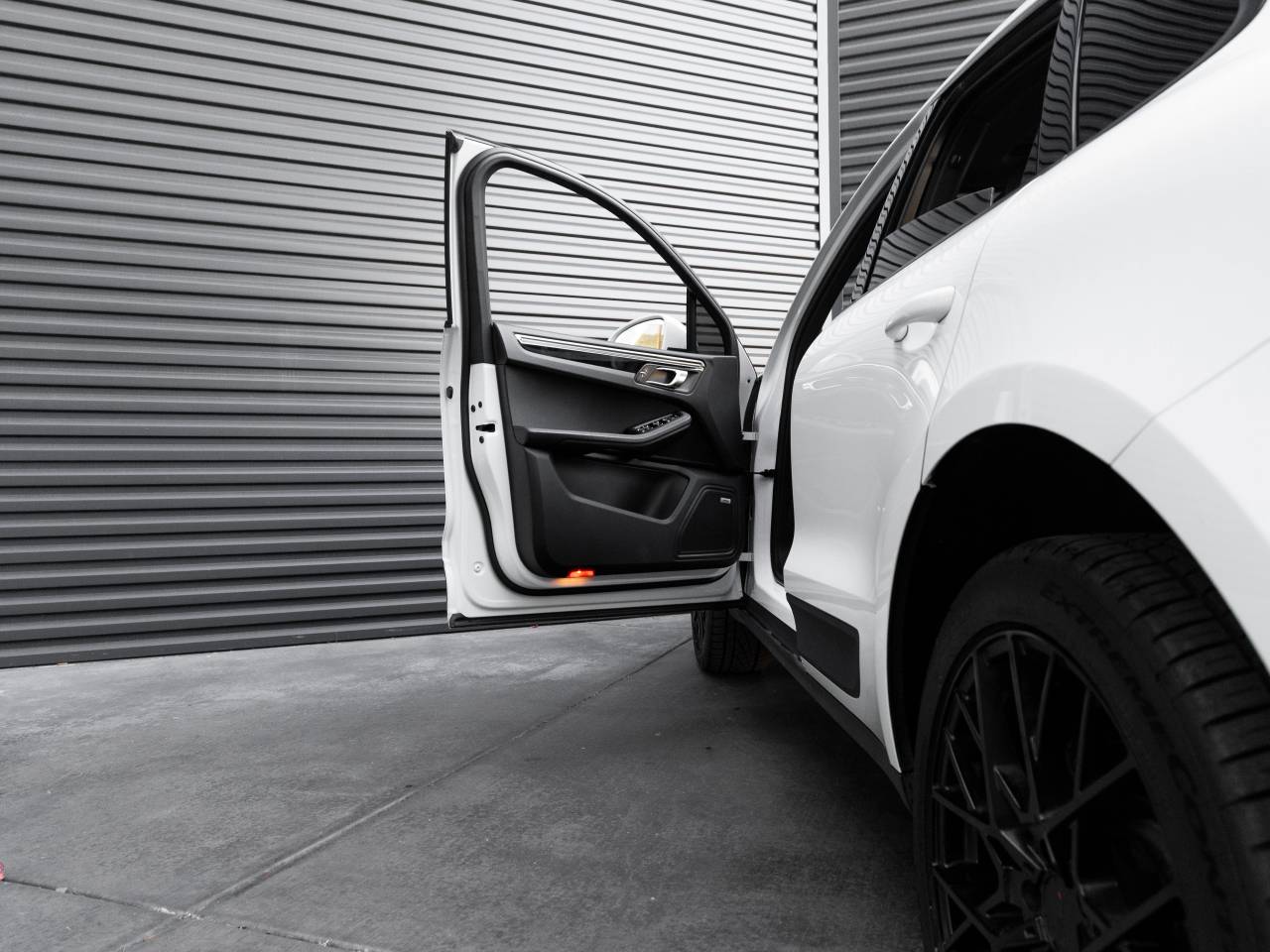 2018 Porsche Macan Macan