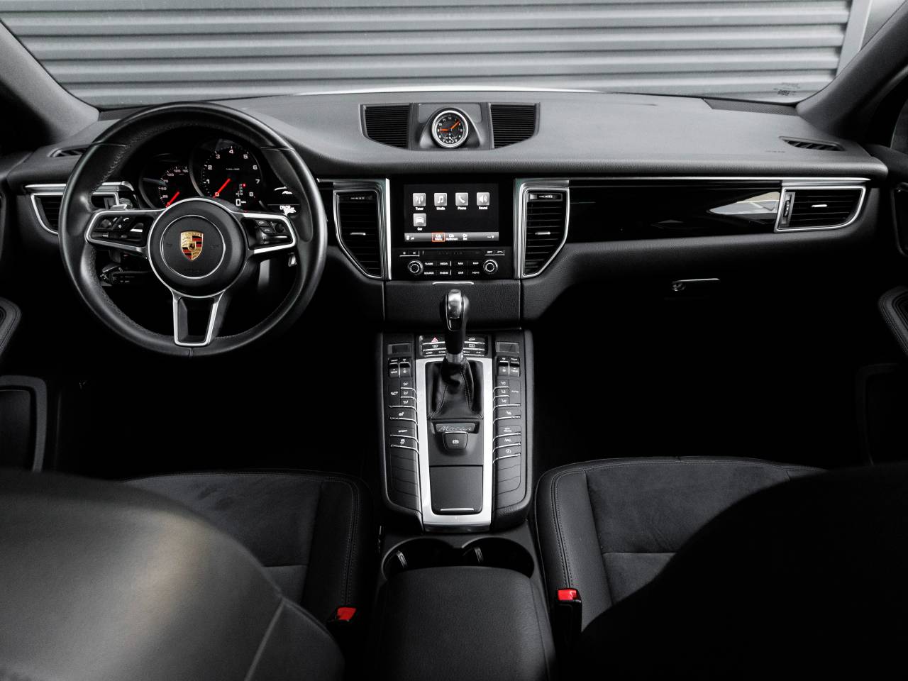 2018 Porsche Macan Macan