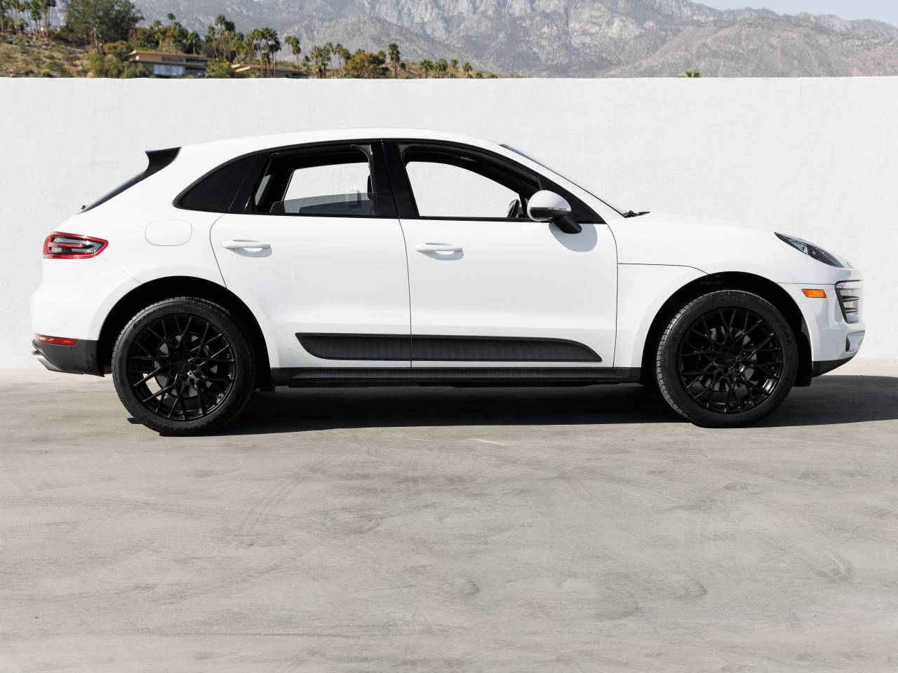 2018 Porsche Macan Macan