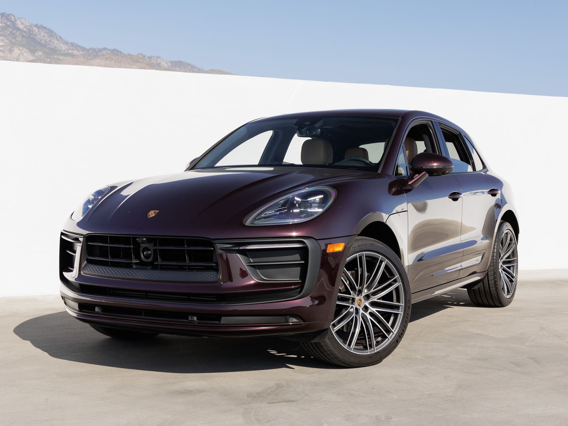 2025 Porsche Macan Macan