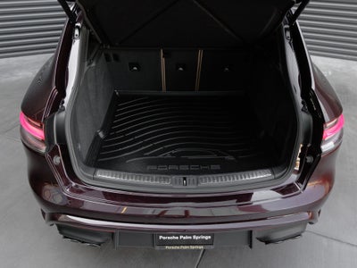 2025 Porsche Macan Macan