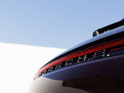 2025 Porsche Macan Macan