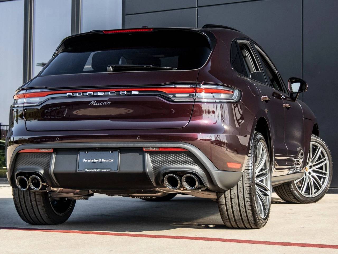 2026 Porsche Macan Macan
