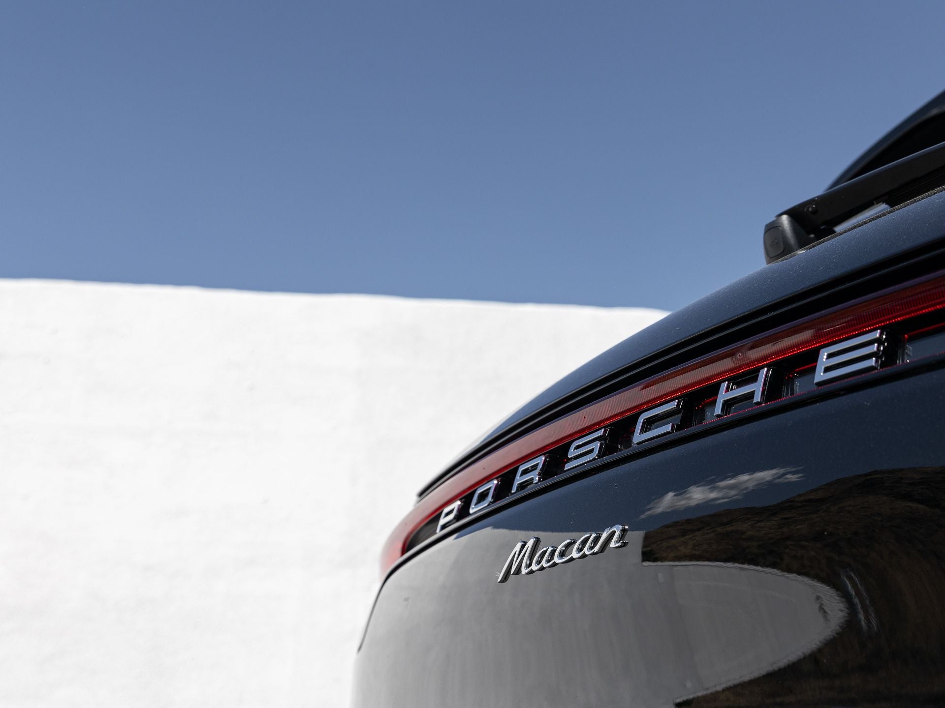 2026 Porsche Macan Macan