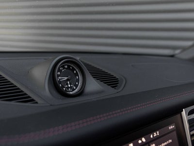 2026 Porsche Macan Macan