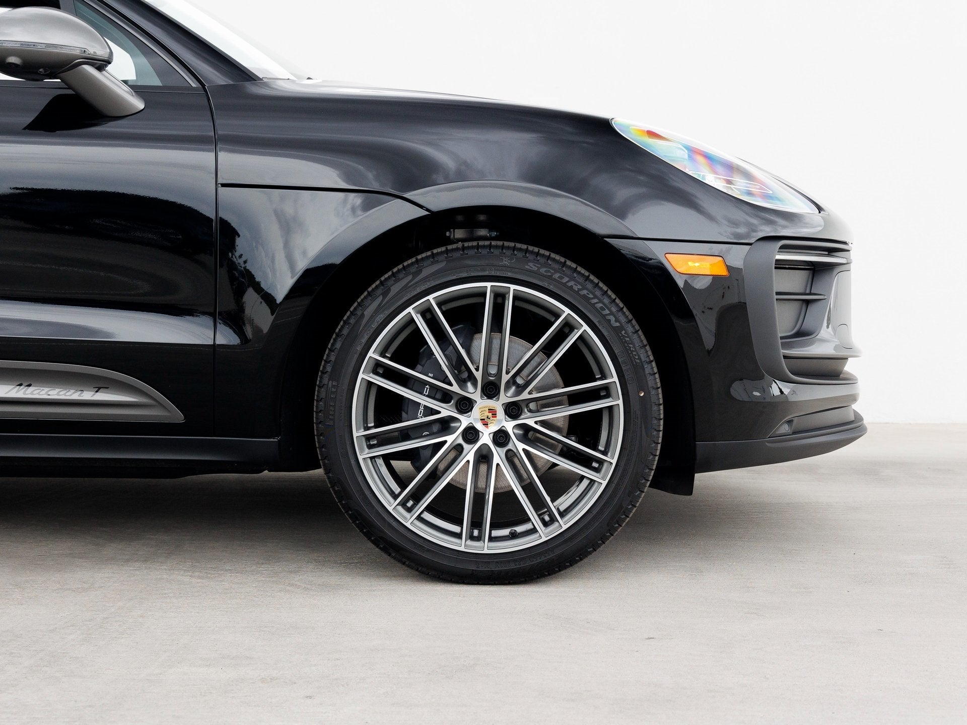 2026 Porsche Macan Macan T