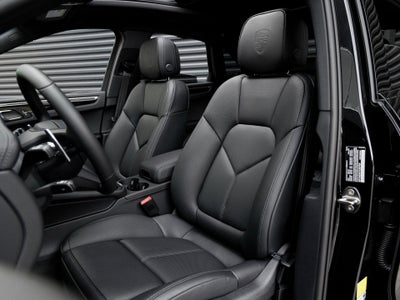 2026 Porsche Macan Macan T