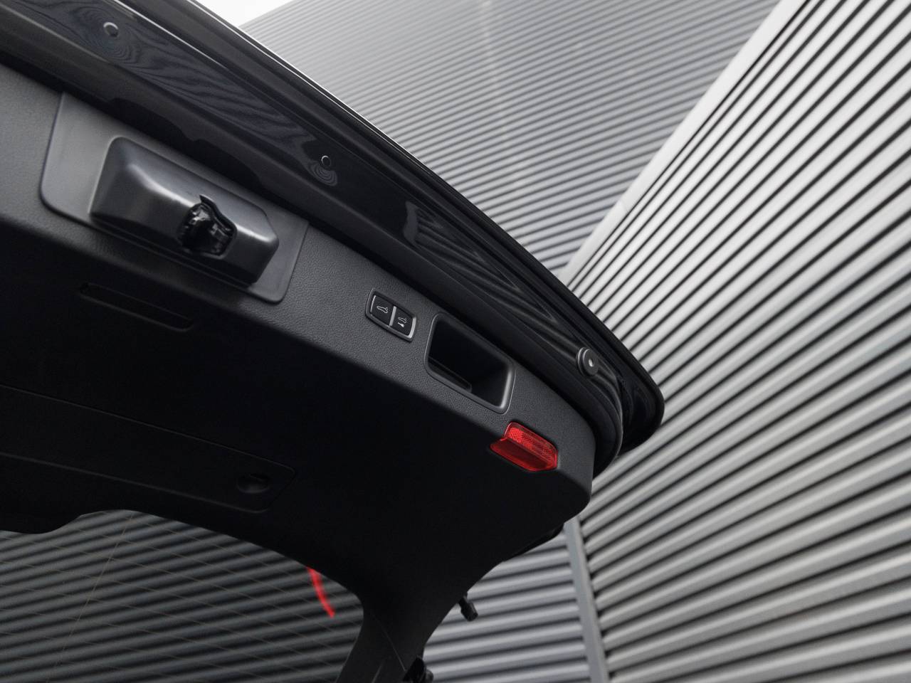 2026 Porsche Macan Macan T