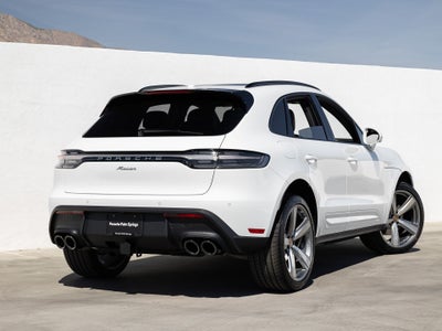 2026 Porsche Macan Base