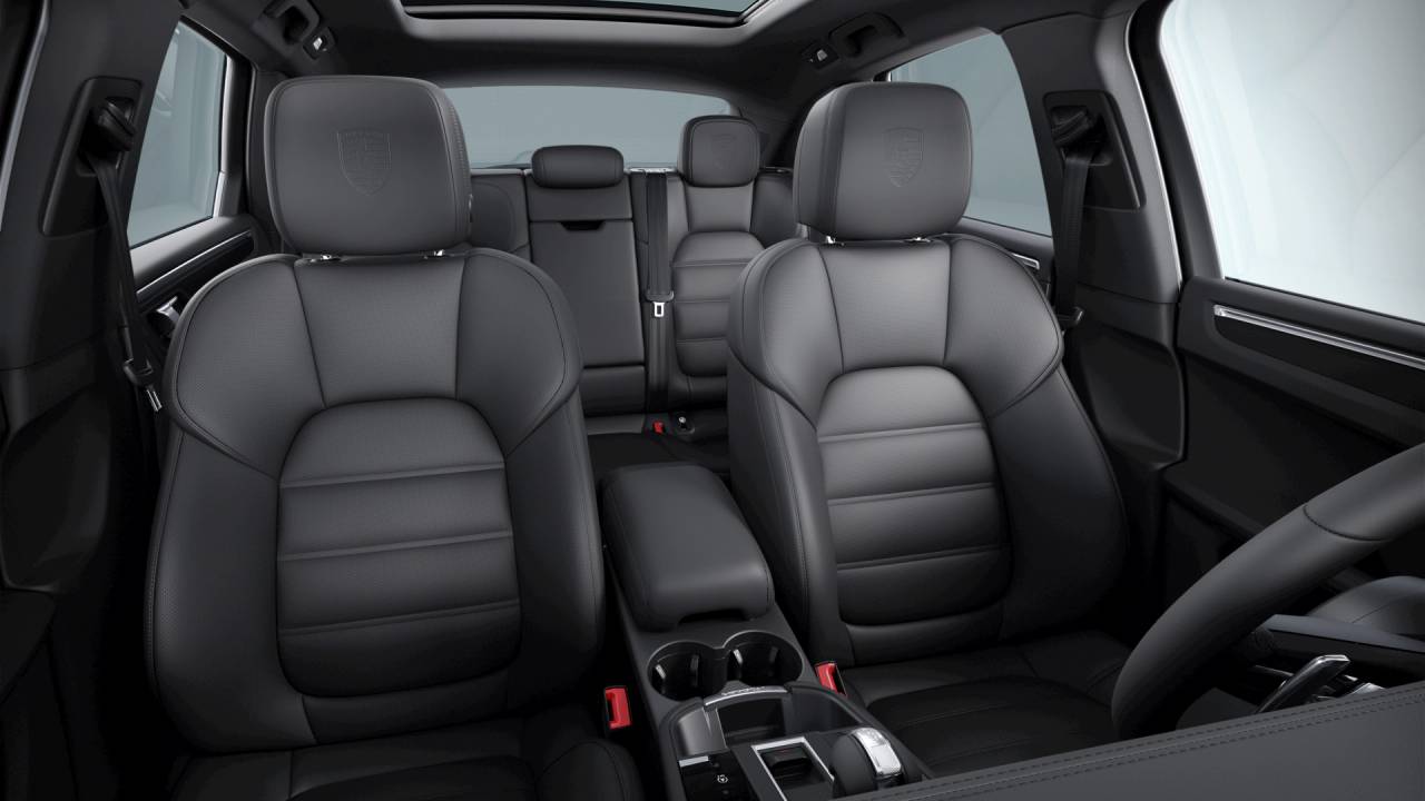 2026 Porsche Macan Base