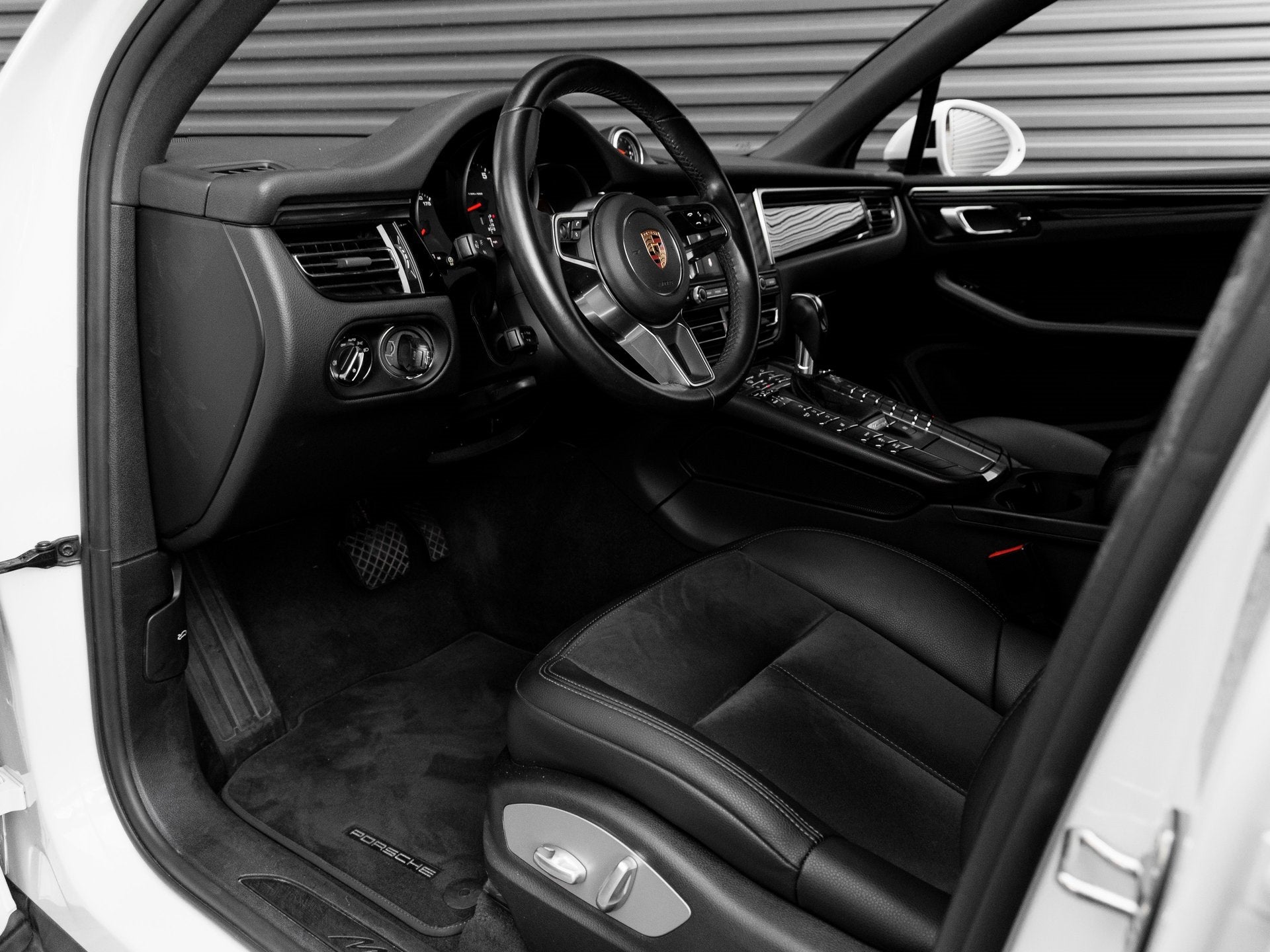 2019 Porsche Macan Macan