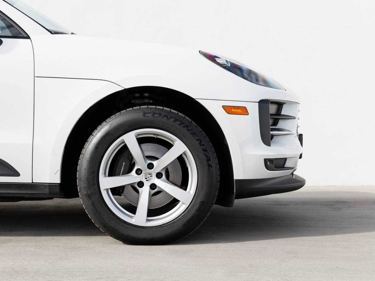 2019 Porsche Macan Macan