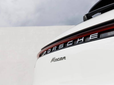 2019 Porsche Macan Macan