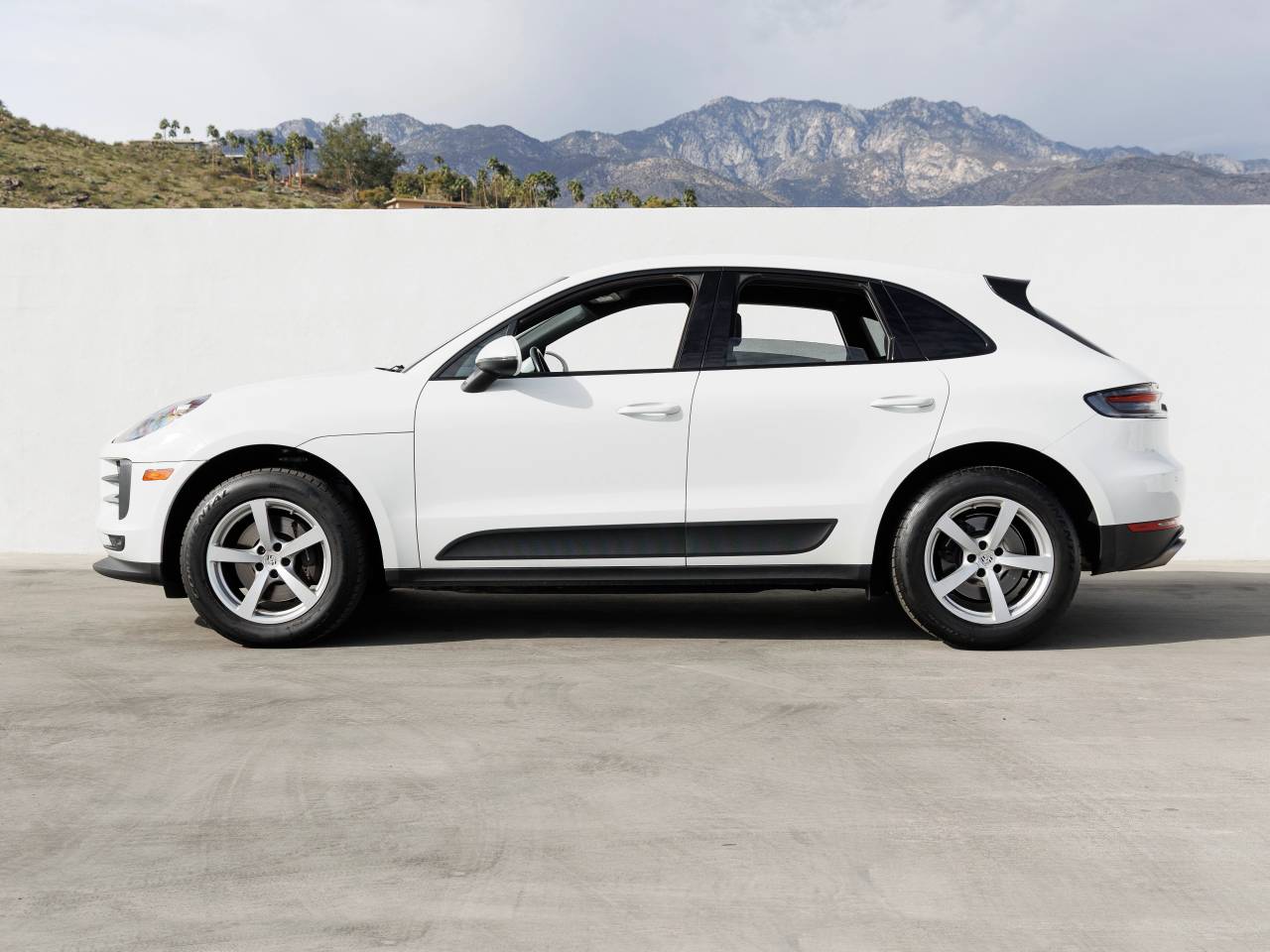2019 Porsche Macan Macan