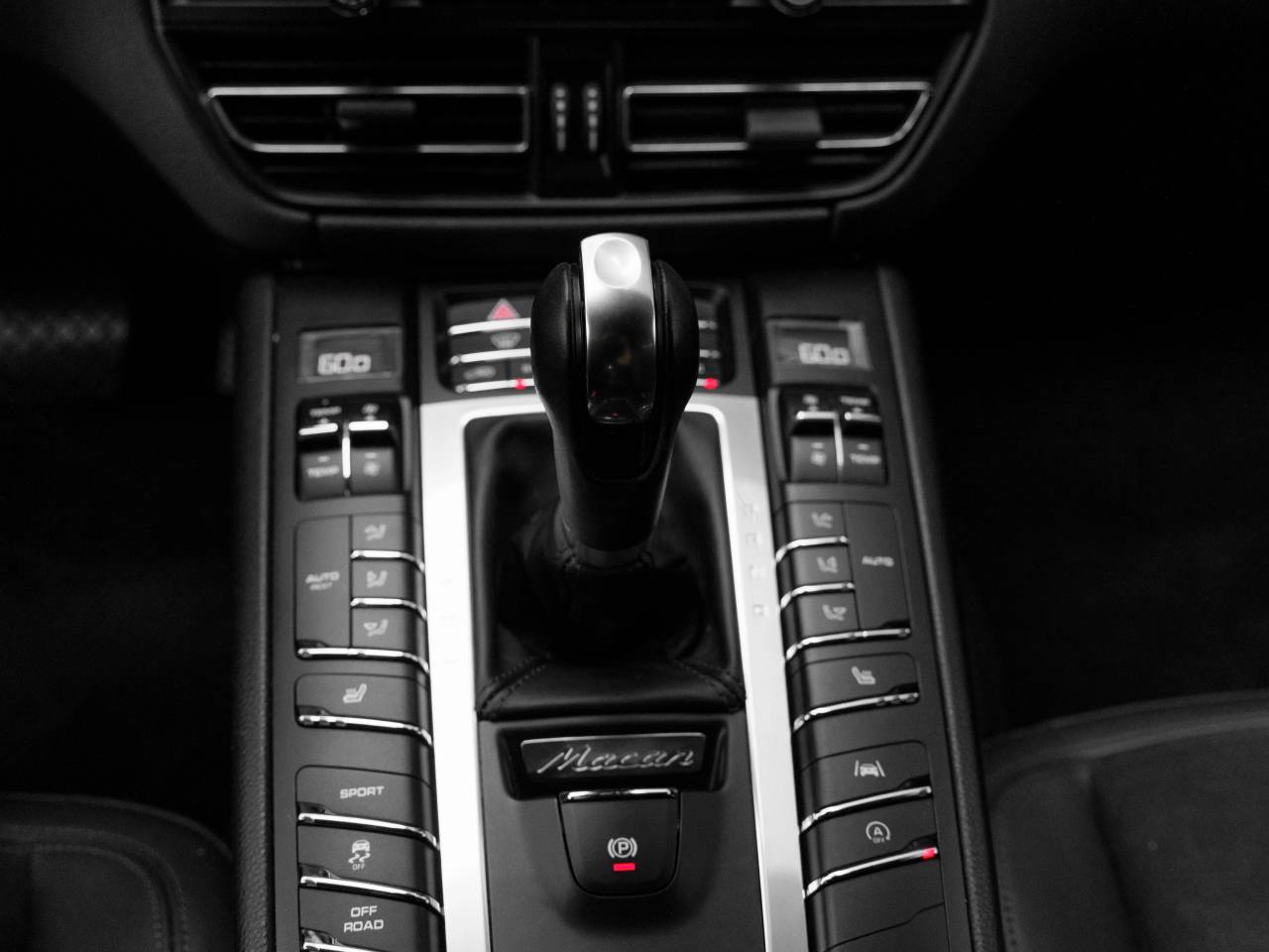 2019 Porsche Macan Macan