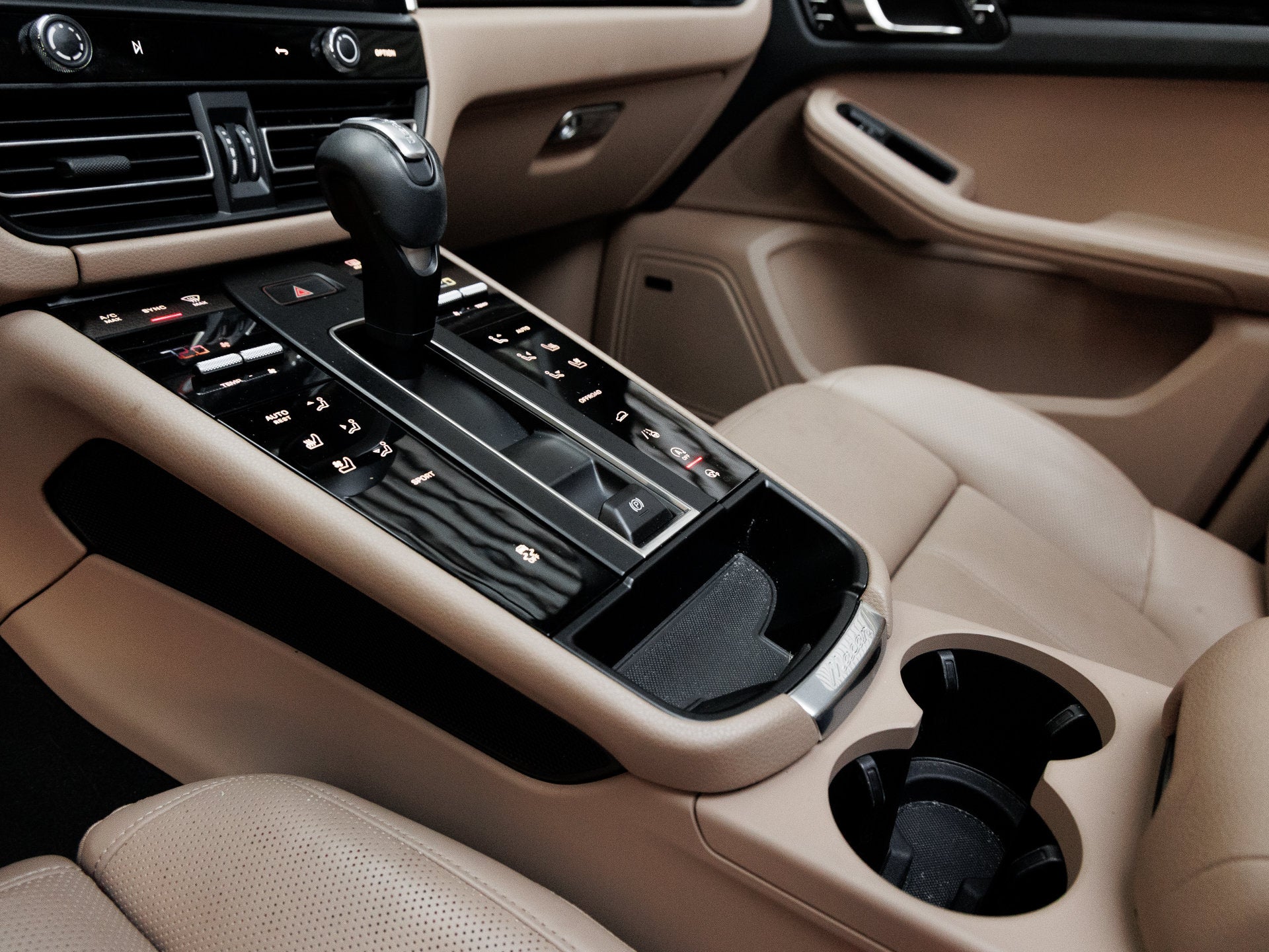 2024 Porsche Macan Macan