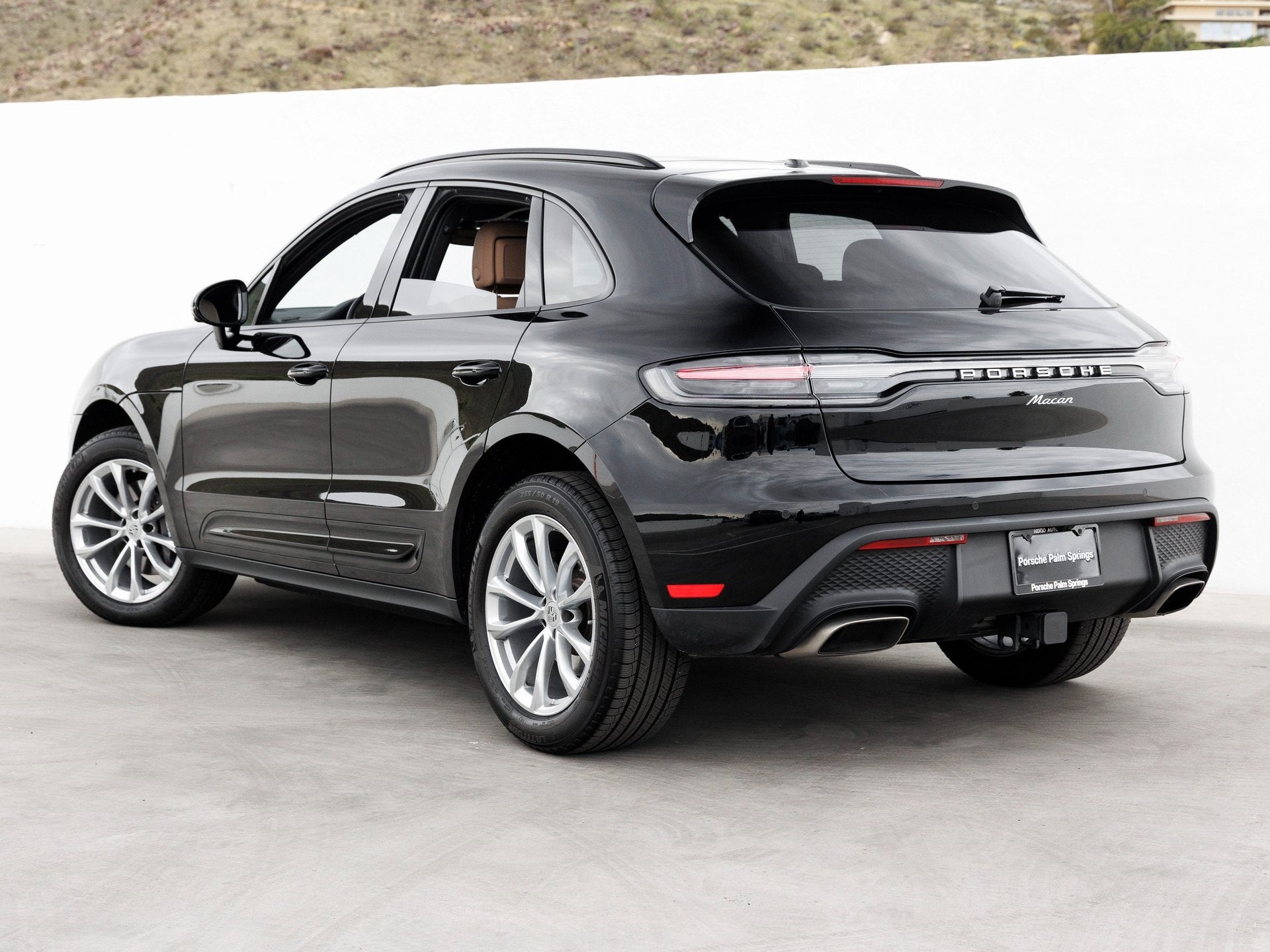2025 Porsche Macan Macan