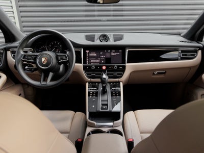 2025 Porsche Macan Macan