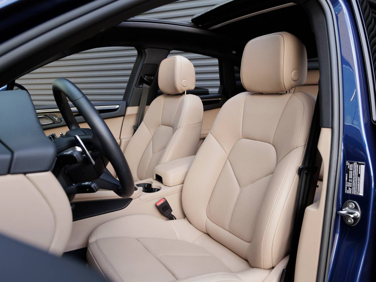 2025 Porsche Macan Macan