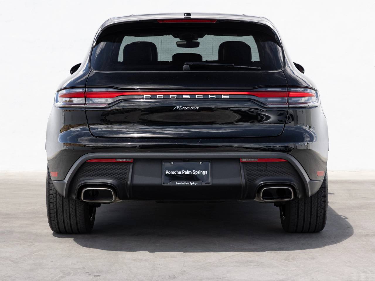 2025 Porsche Macan Base