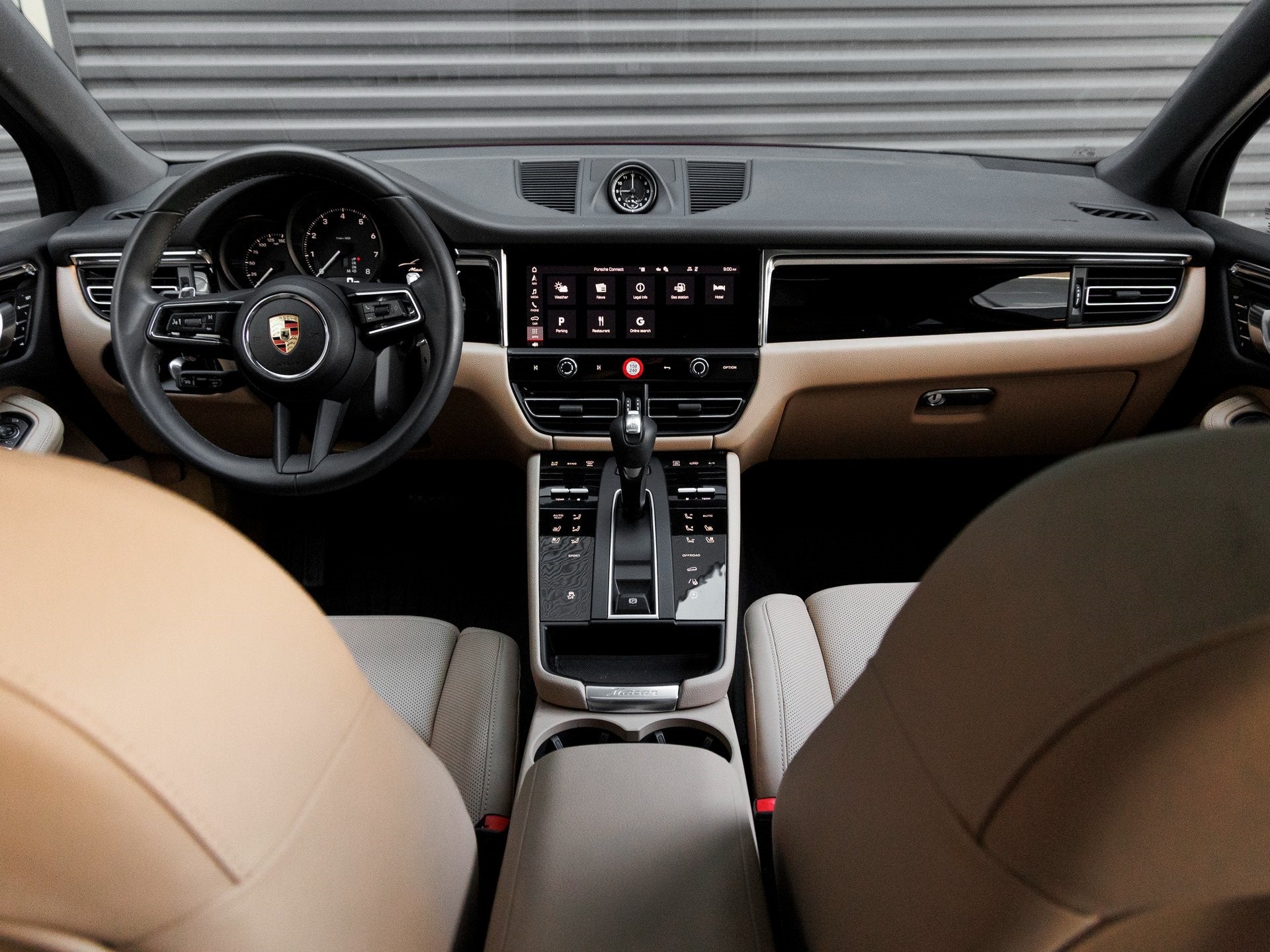 2025 Porsche Macan Macan