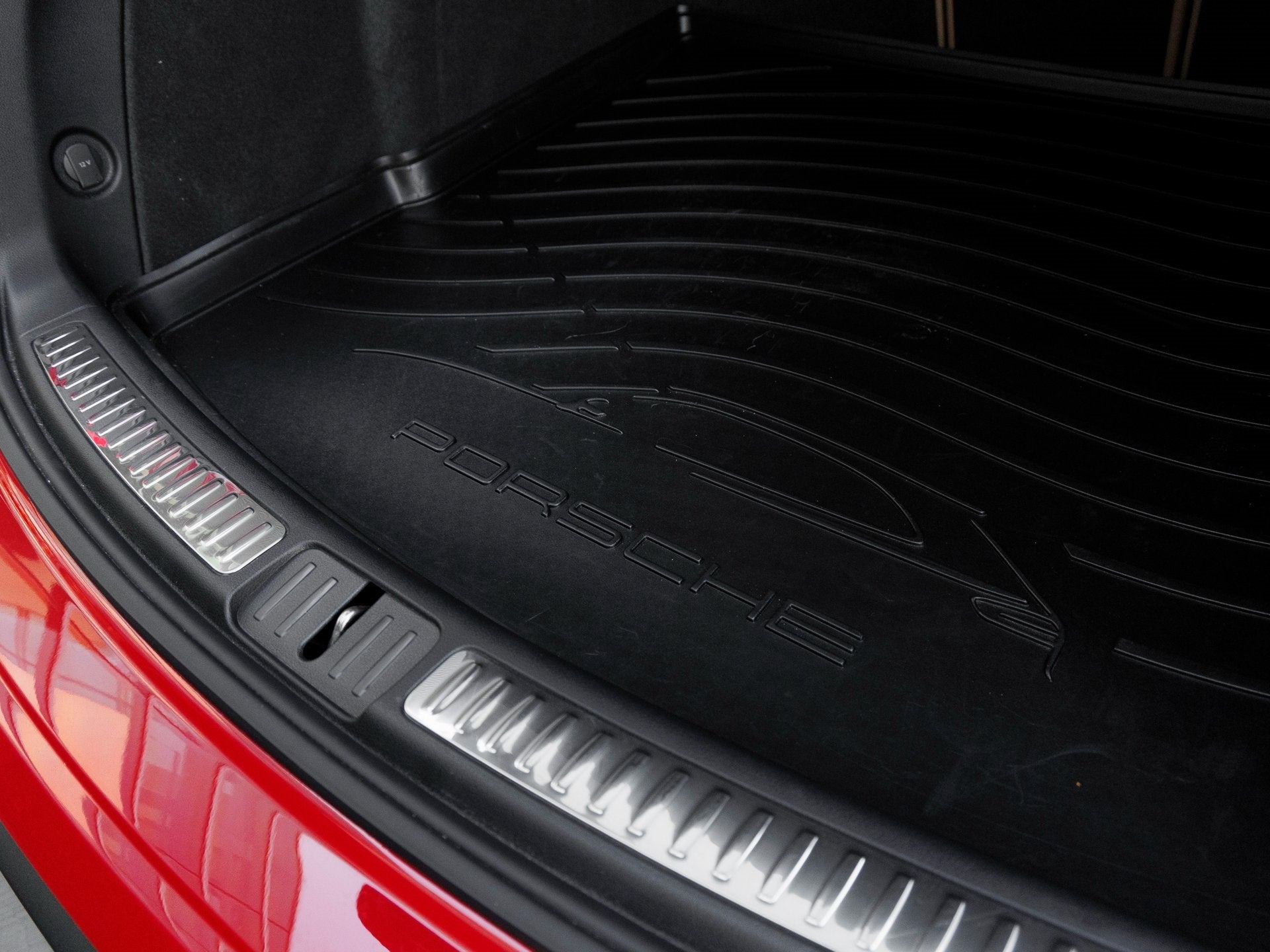 2025 Porsche Macan Macan