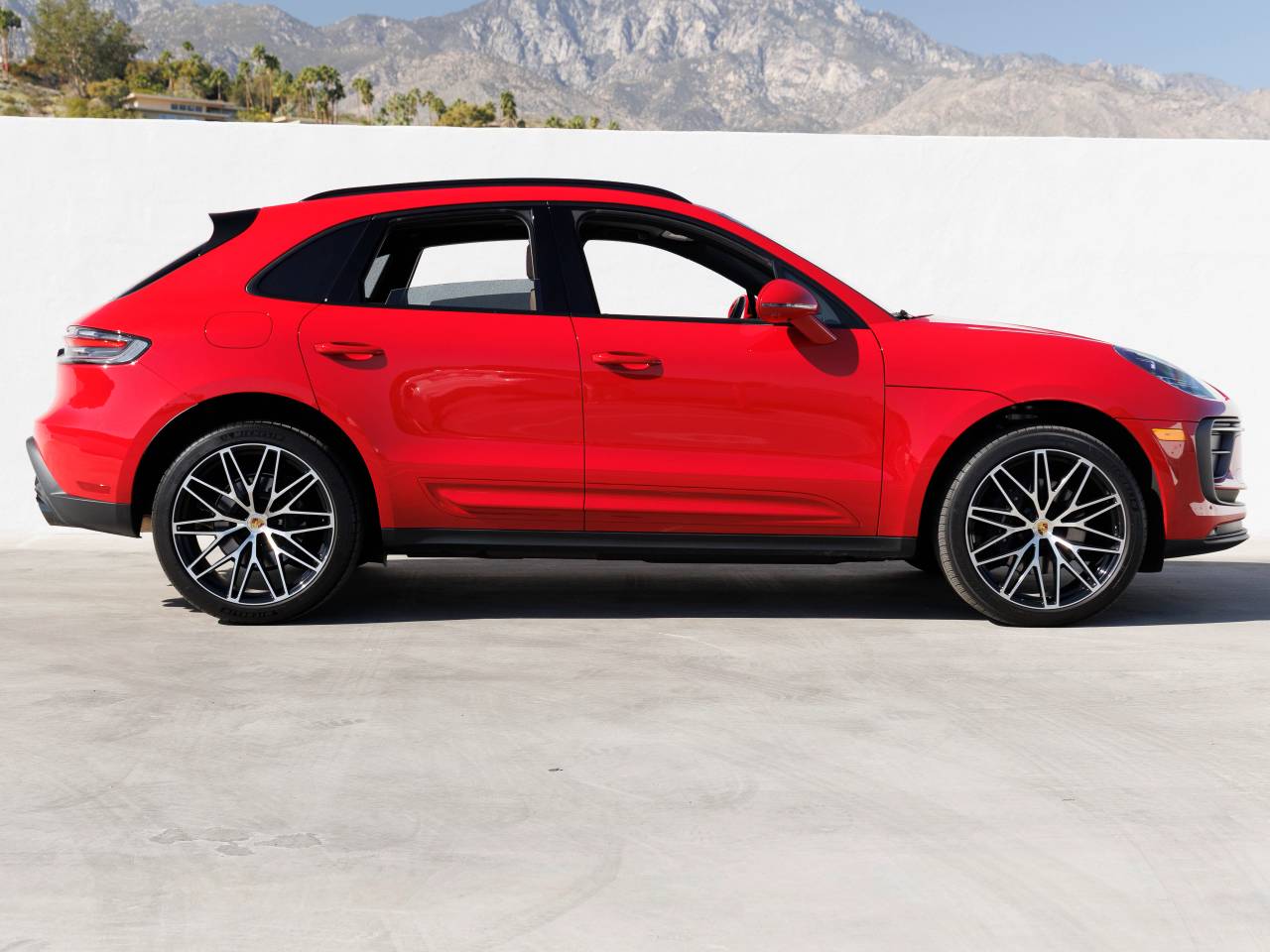 2025 Porsche Macan Macan