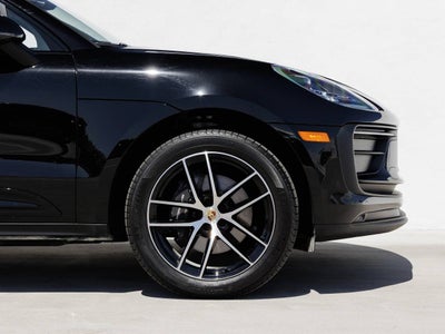 2025 Porsche Macan Macan