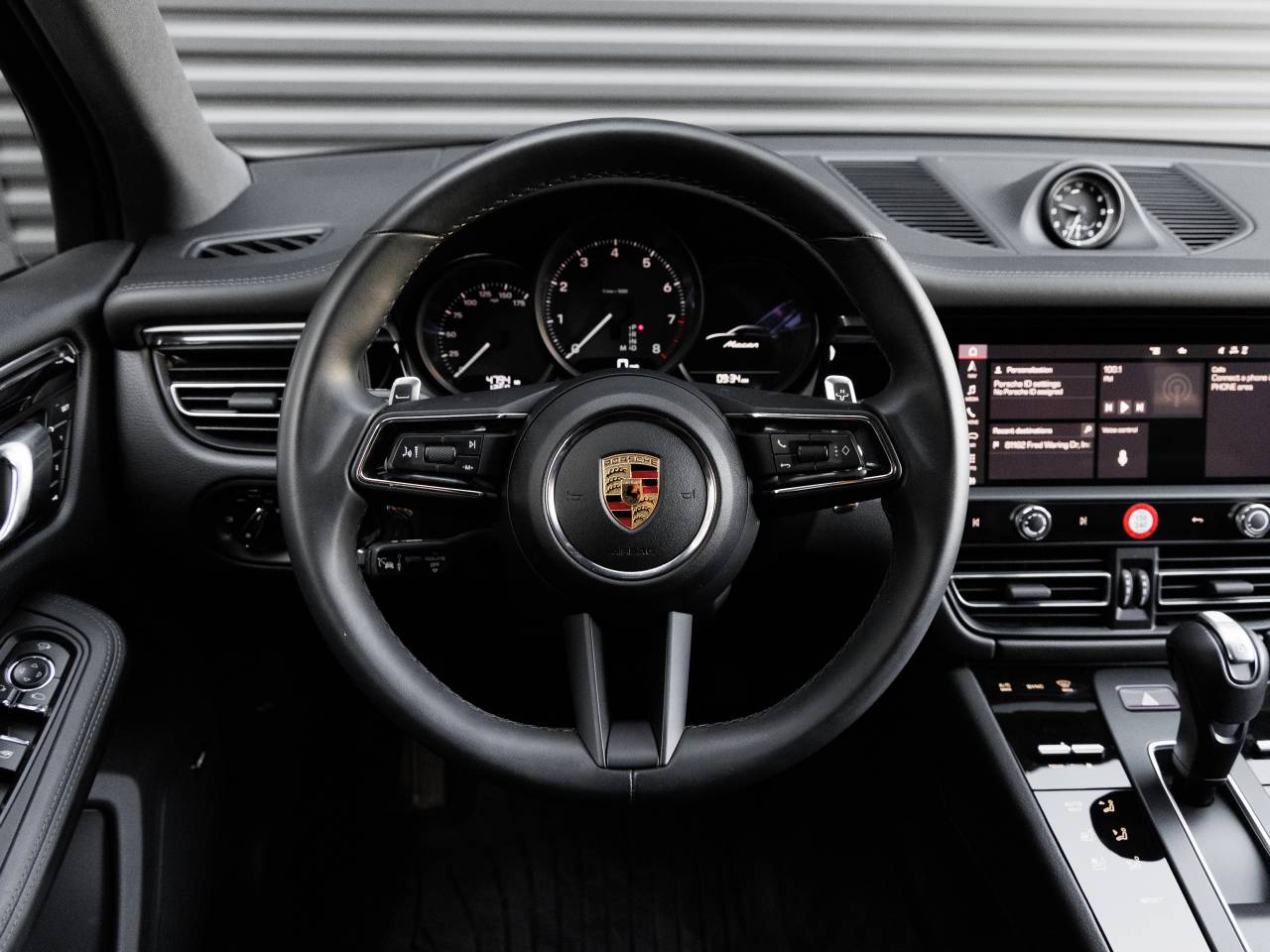 2025 Porsche Macan Macan