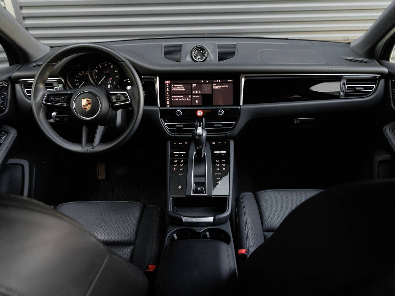 2025 Porsche Macan Macan