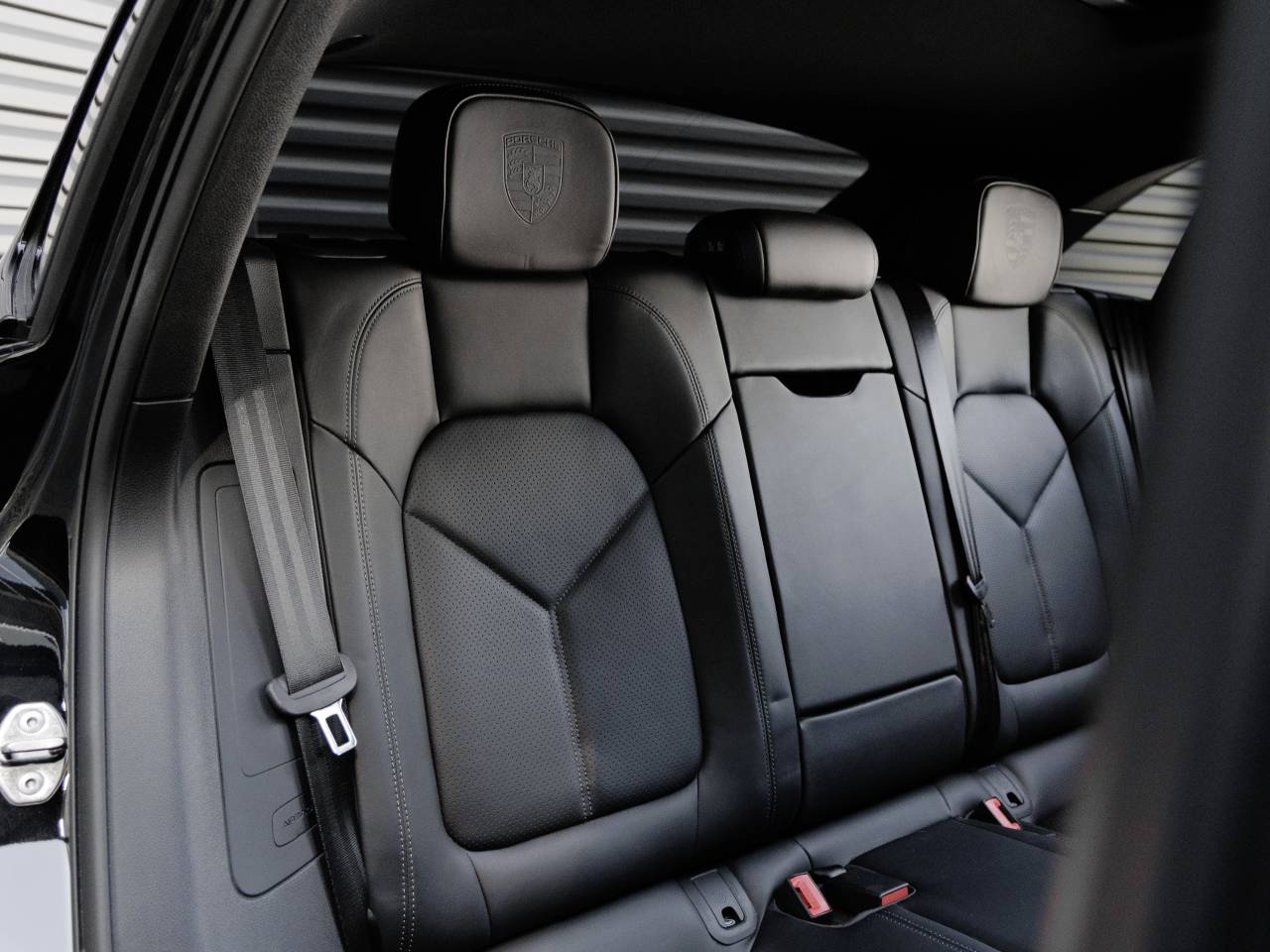 2025 Porsche Macan Macan