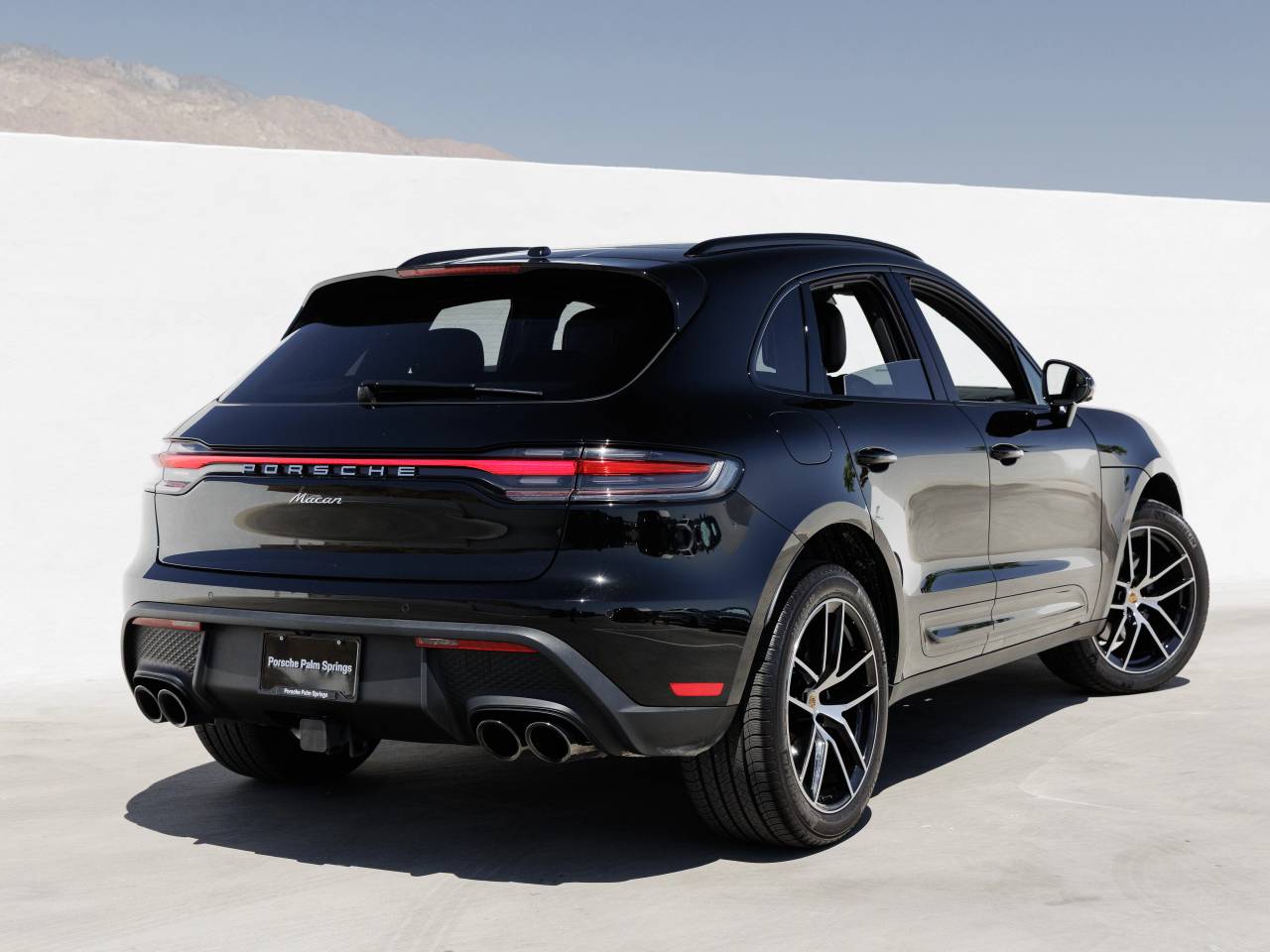 2025 Porsche Macan Macan