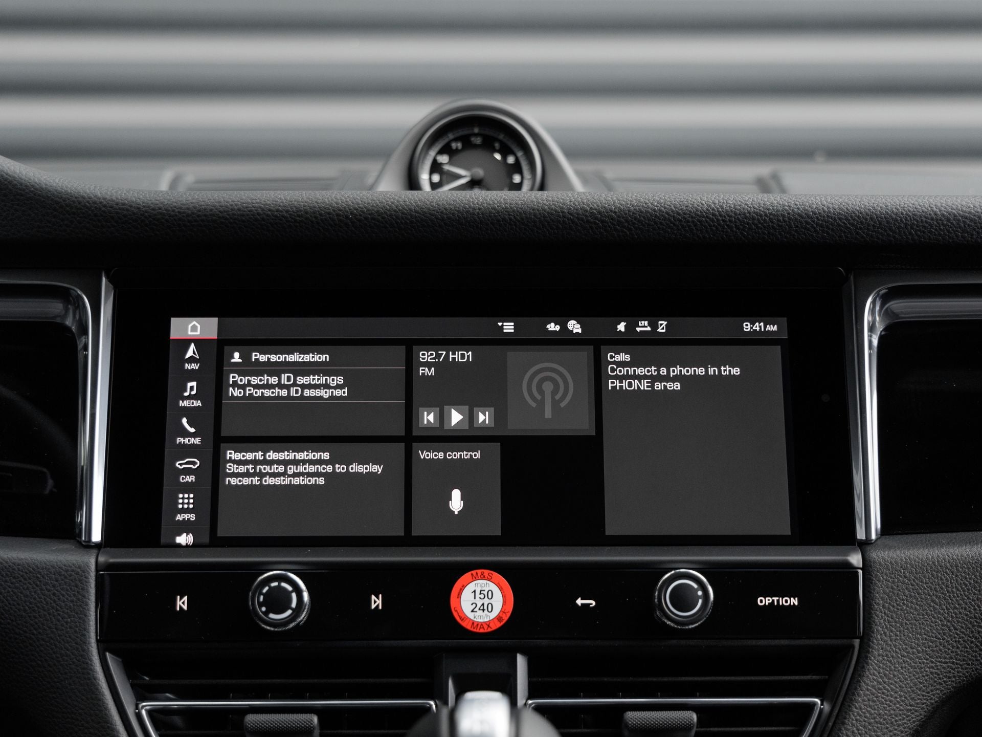 2026 Porsche Macan Macan