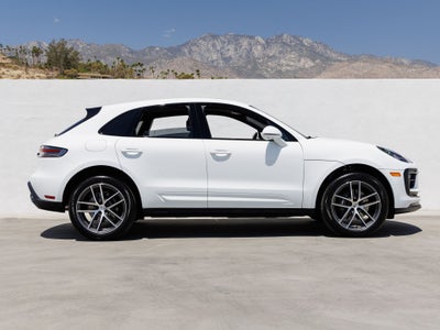 2026 Porsche Macan Macan