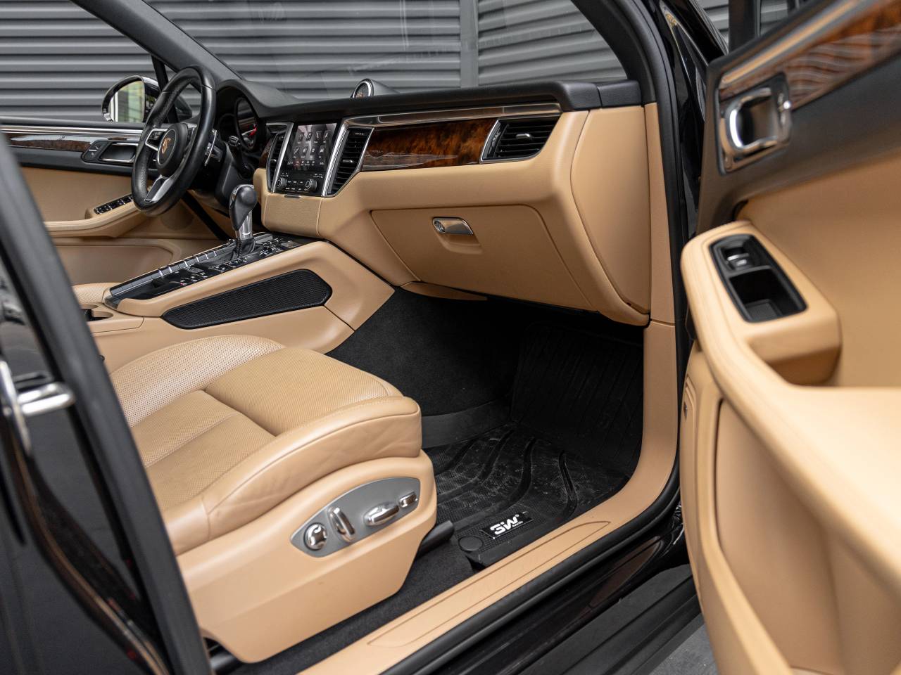 2018 Porsche Macan Macan