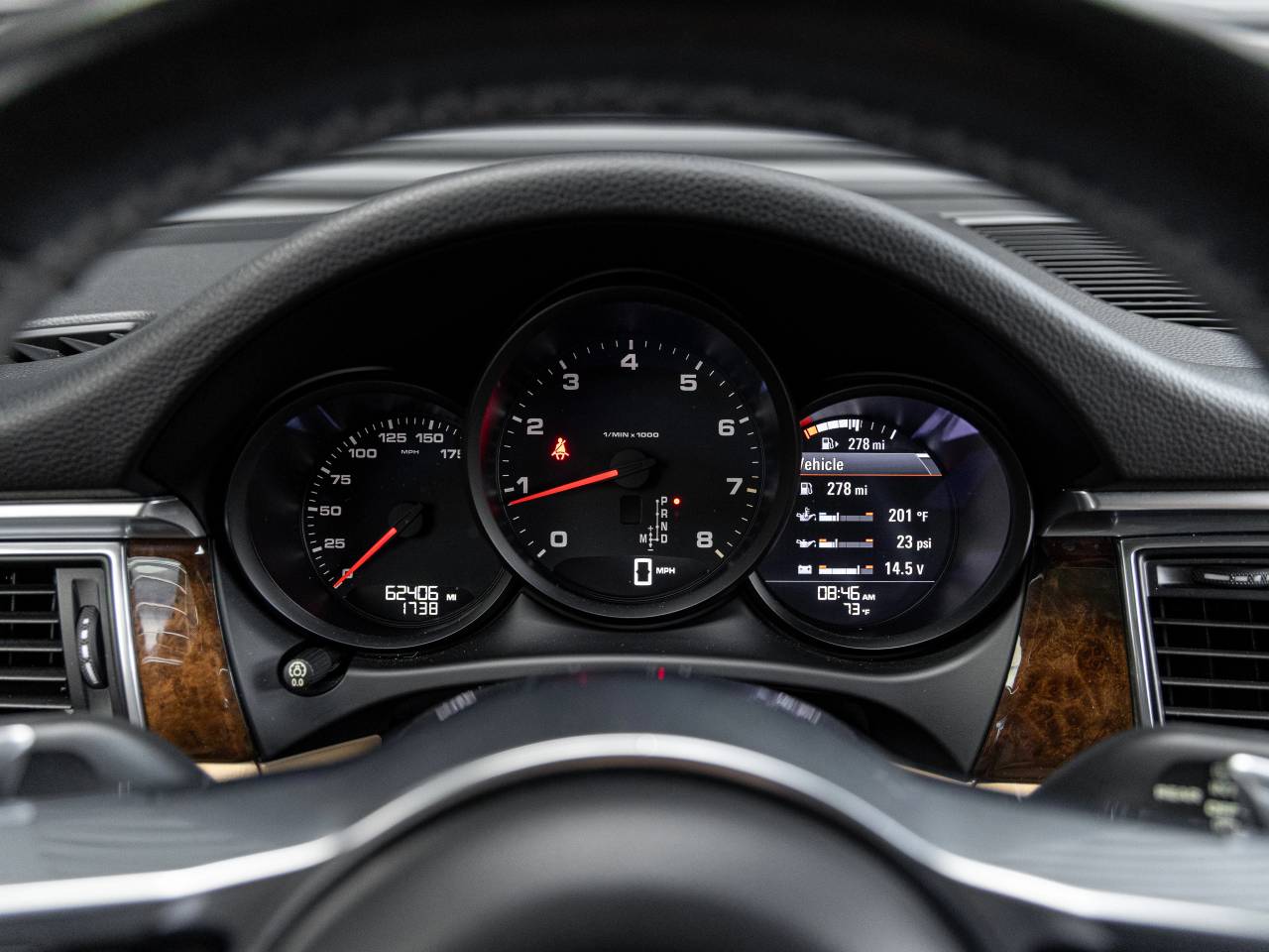 2018 Porsche Macan Macan