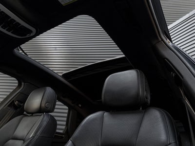 2020 Porsche Macan Macan