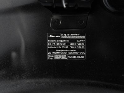 2020 Porsche Macan Macan