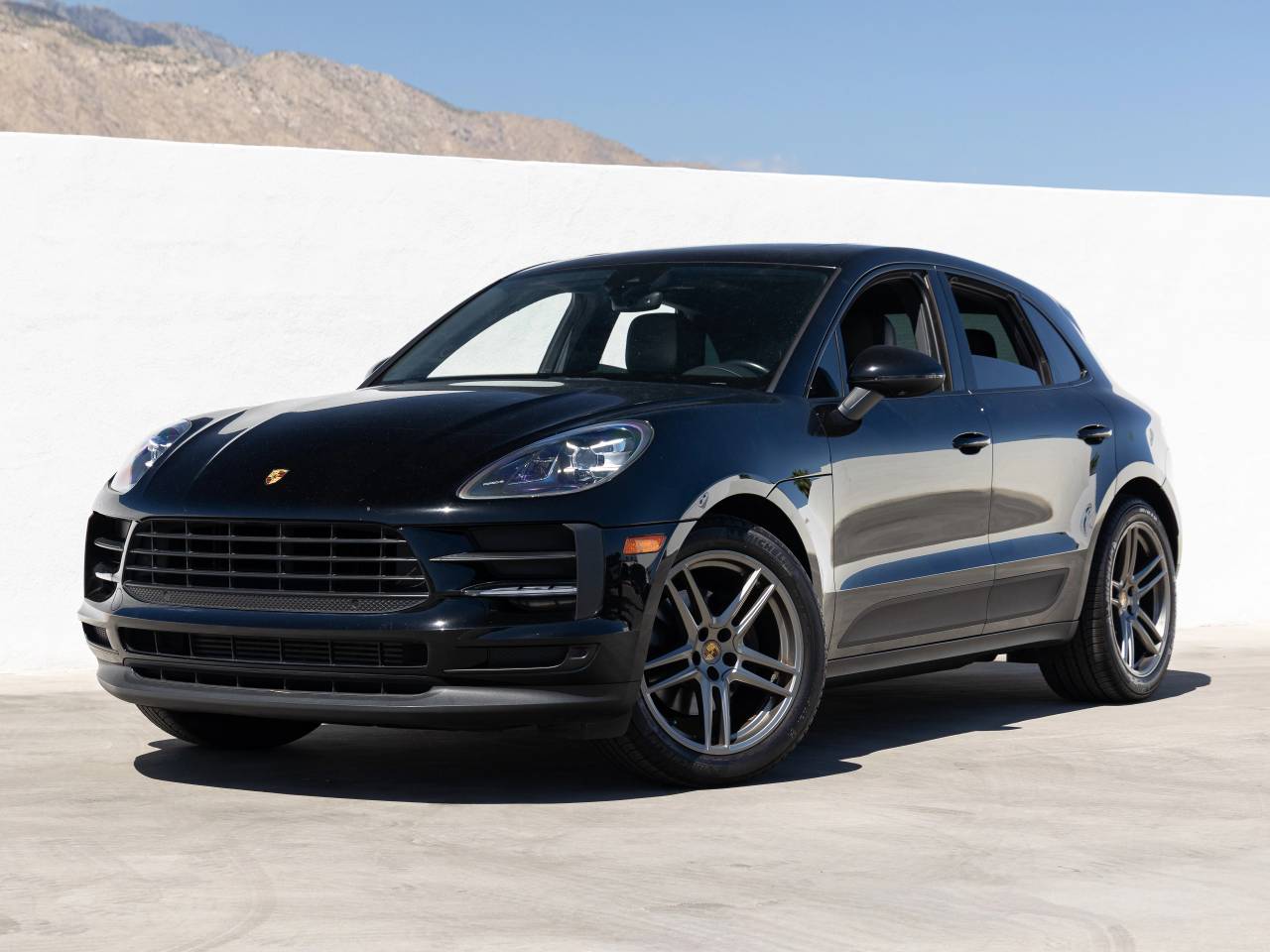 2020 Porsche Macan Macan