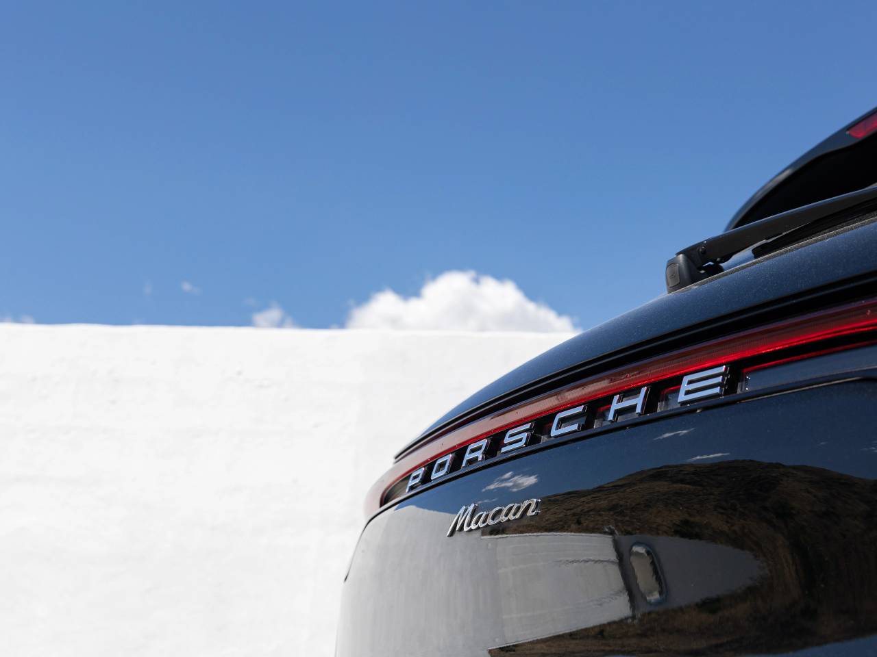 2020 Porsche Macan Macan