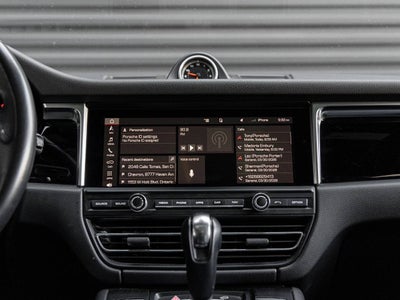 2020 Porsche Macan Macan