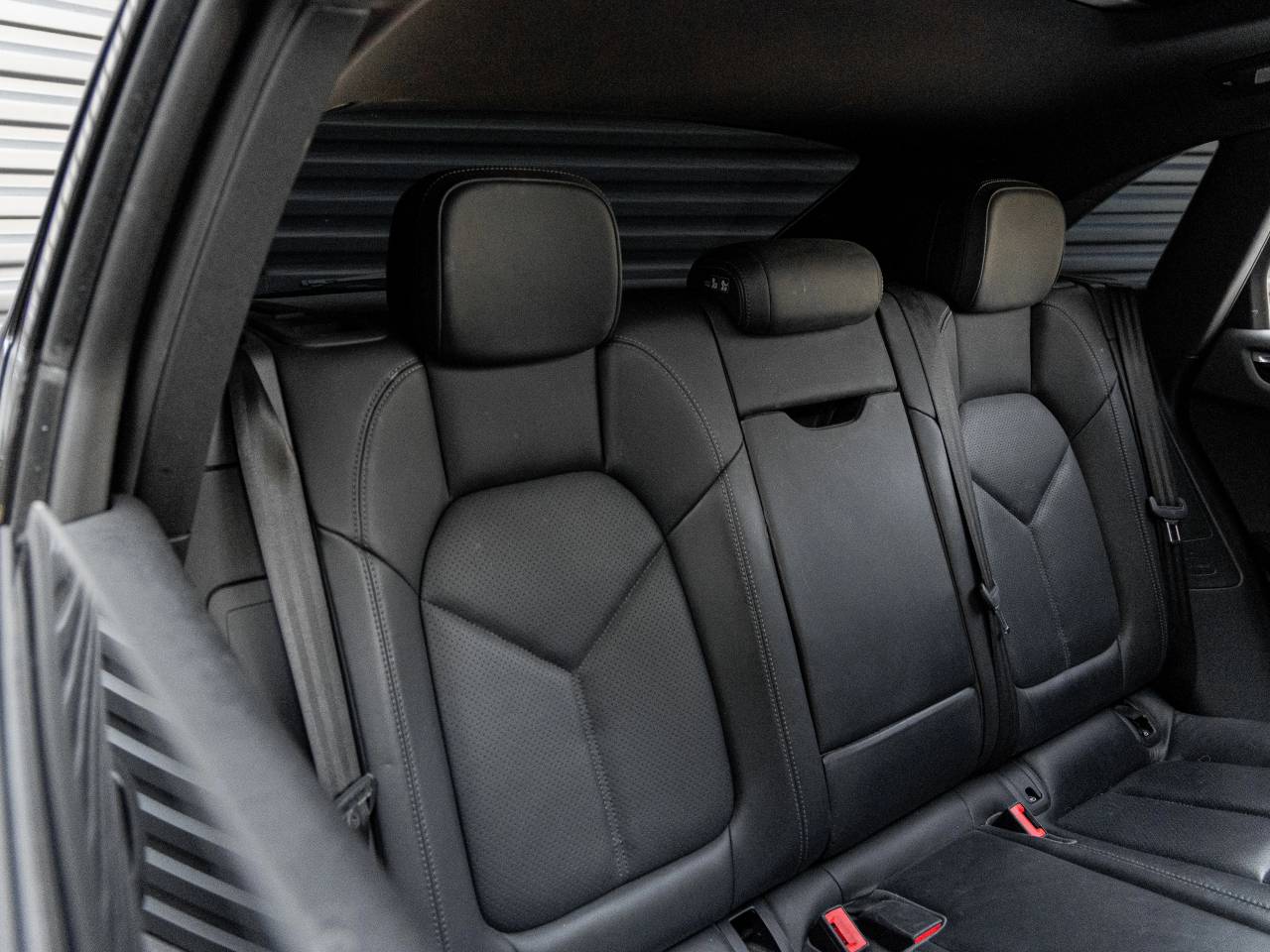 2020 Porsche Macan Macan